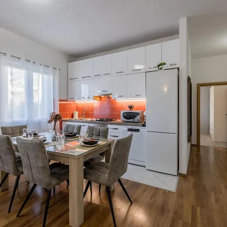Apartment Perla No1